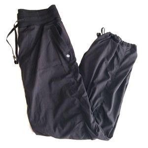 Lululemon dance studio pant III